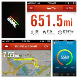 #picstitch#whilemostofyouwheresleeping #running #nike #nikefuel #nikeplus  (Taken with Instagram)