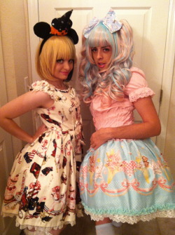 plumeti-and-sex:  peekachoo:  Ness (eternaldreamland) the left and Steven (kojikun) on the right. &lt;333 Their first time wearing lolita.  brolita and lolita :)