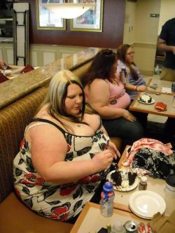 supersizebbw.tumblr.com post 33715334853