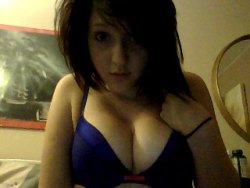 littlewhorebag:  : delush submitted  you have the most perfect shaped boobs :-O 