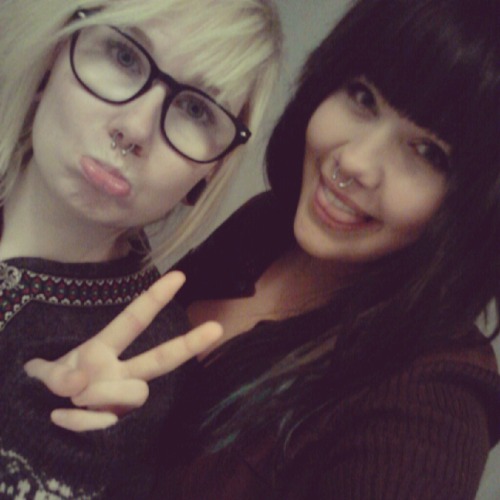f-u-c-k-i-t-d-e-a-r:  Best friend and me at architects concert!! Aaaarrrrhhhhh crazy 