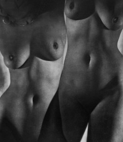 Paul Facchetti - Nudes, 1947