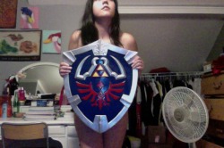 void-ray:  tsukishaku:  I love the Shield! So wicked :D  I remember this! 