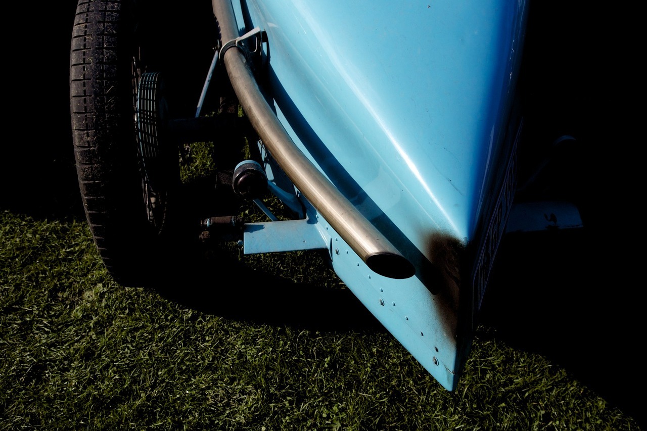 nemoi:  One Seater (via isar21)