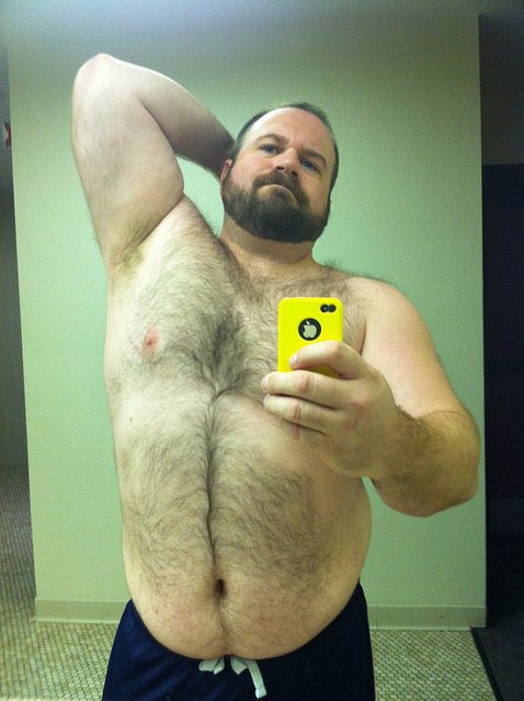 bear914:  bearsnchubbies:  http://bearsnchubbies.tumblr.com/  WOW !!!!!!! Hot Hot Hot !!!!;-) 