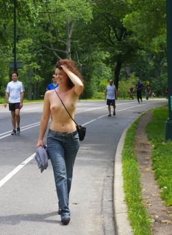 natural-and-beautiful:  Phylactere topless in New York 