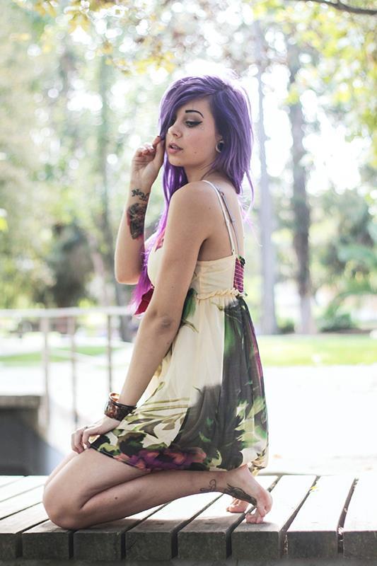 panda-face-mew:  Plum Suicide  