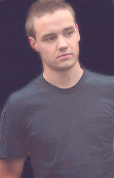 btwmalik:  9 photos of Liam Payne’s new haircut. 