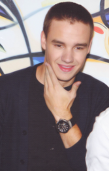 btwmalik:  9 photos of Liam Payne’s new haircut. 