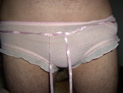 menwearingpanties.tumblr.com post 36687355180