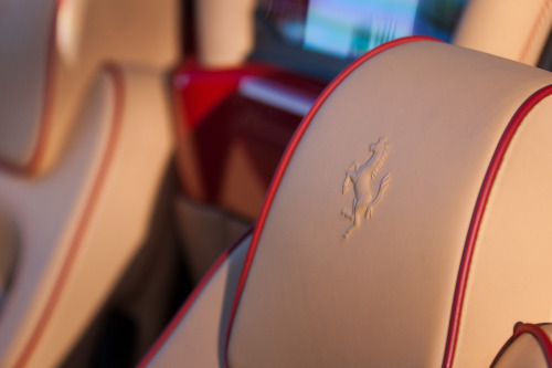 superluxury:   SUPERLUXURY:  Want to see | M✖RE | luxury lifestyle.  
