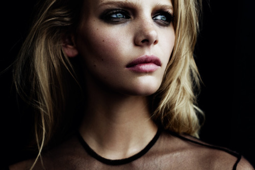 Marloes Horst by Billy Kidd for Oyster #101.
