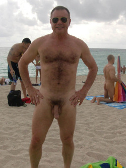 Sexymatureworldwide:  Sexy Mature Hairy Beach Daddy 