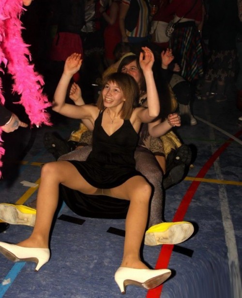 everydayupskirts:  Picture Gallery 