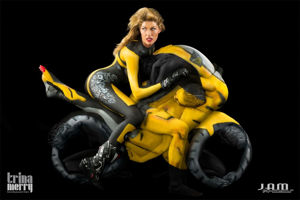 http://www.ilovebodyart.com/bodypaint/artist/trina-merry/