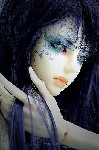 bjdarea:  Soom Heliot - 白雷 http://www.flickr.com/photos/87375205@N02/8088557526/http://www.flickr.com/photos/87375205@N02/8088557348/in/photostream/ 