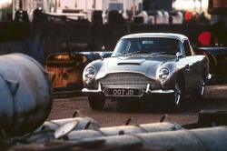 johnandmario:  James Bond’s 1965 Aston