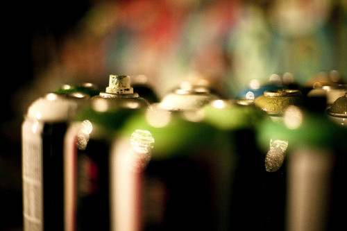 graffitical:  Canzzz. by Ironlak on Flickr.
