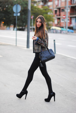 just-tights:  www.just-tights.blogspot.com