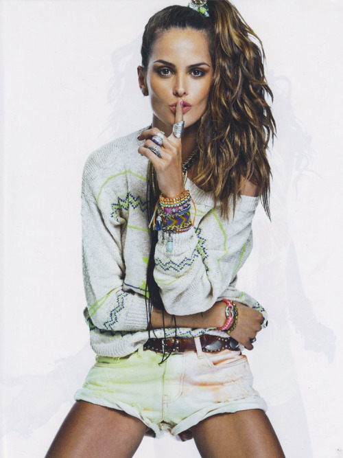 Izabel Goulart for Elle Brazil (october 2012 issue)