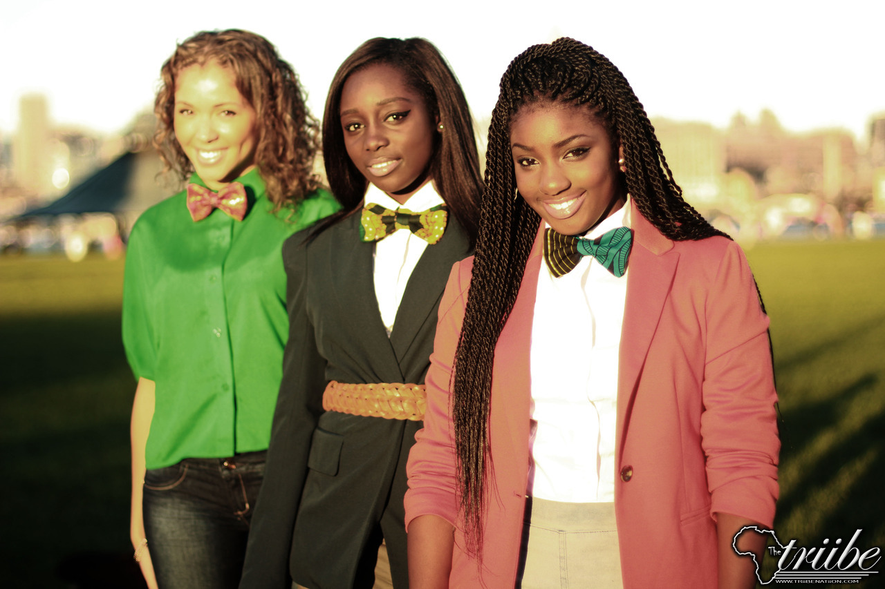 culturaltoast:  Bow ties and pocket squares by My AfricanistaPhotographer: Bola