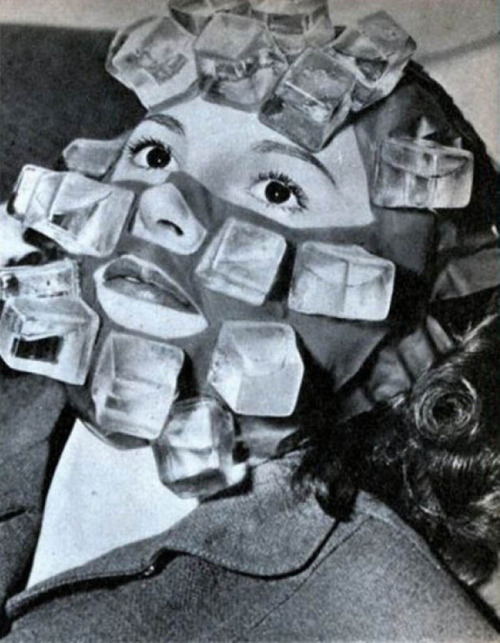 Compresse avec de la glace contre la gueule de bois, inventée en 1947 par un employé de Max Factor.