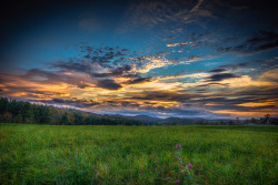 tropicalism:  Blue Ridge Parkway Sunset by NathanFirebaugh on Flickr.