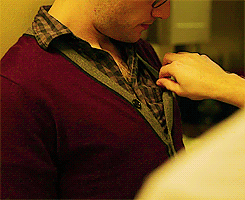 phoenixrisenfromashes:  mistahjones12:  welcome-to-the-sinners-ball:  Stab me in