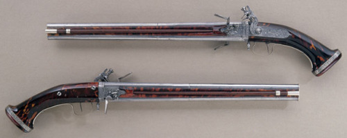 notactuallythor:Over and Under Pistols, German, 1650–80Source: Glasgow Museums Resource Centre