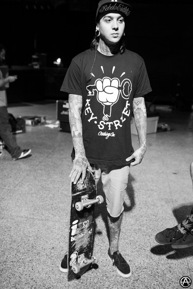 piercetheveil:  Tony rockin his new clothing line, Key Street. Check it out over