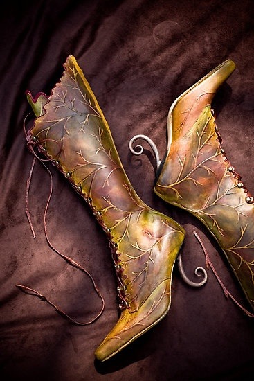 realhousewivesofsleepyhollow:sonneillonv:transientfashion:Pendragon ShoesEstablished in 1987, Pendra