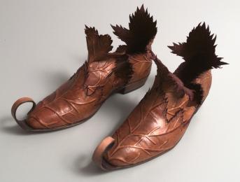 transientfashion:  Pendragon Shoes Established in 1987, Pendragon is the designer shoemaking duo Jac