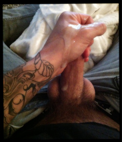 goonelastime:  jax-n-drews: Perfect moment https://www.tumblr.com/blog/goonelastime