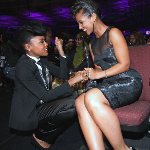  Janelle Monae and Alicia Keys they look adult photos