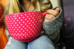 heartmeanseverythiiing:  polka dots♥ 