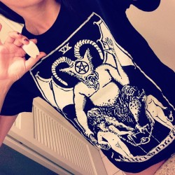 Danadearmond:  Don’t Forget To Floss And Worship Satan. (Taken With Instagram)