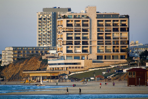 Sharon hotel Herzliya Israel by schnapper_j on Flickr.