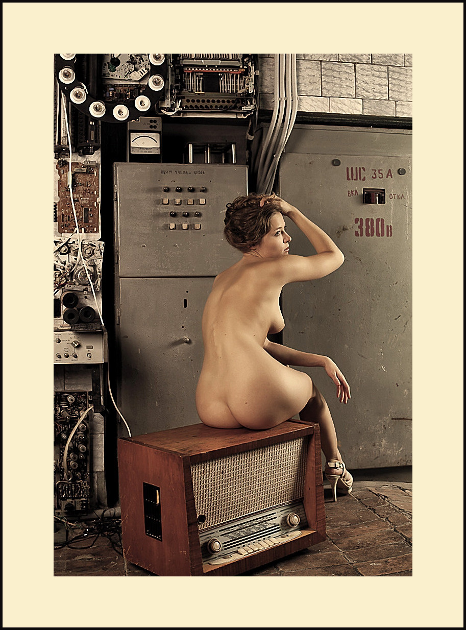 radio / curves
