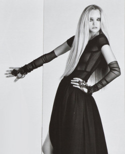 bienenkiste:  Gemma Ward for Karl Lagerfeld