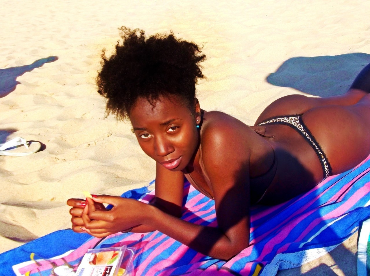 myzais-sweetlike-sugar:  “I’m feeling sexy and free” 
