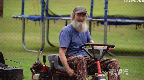 backwoodsrebel214:  baaaaaaahahaha i fuckin love this show. 