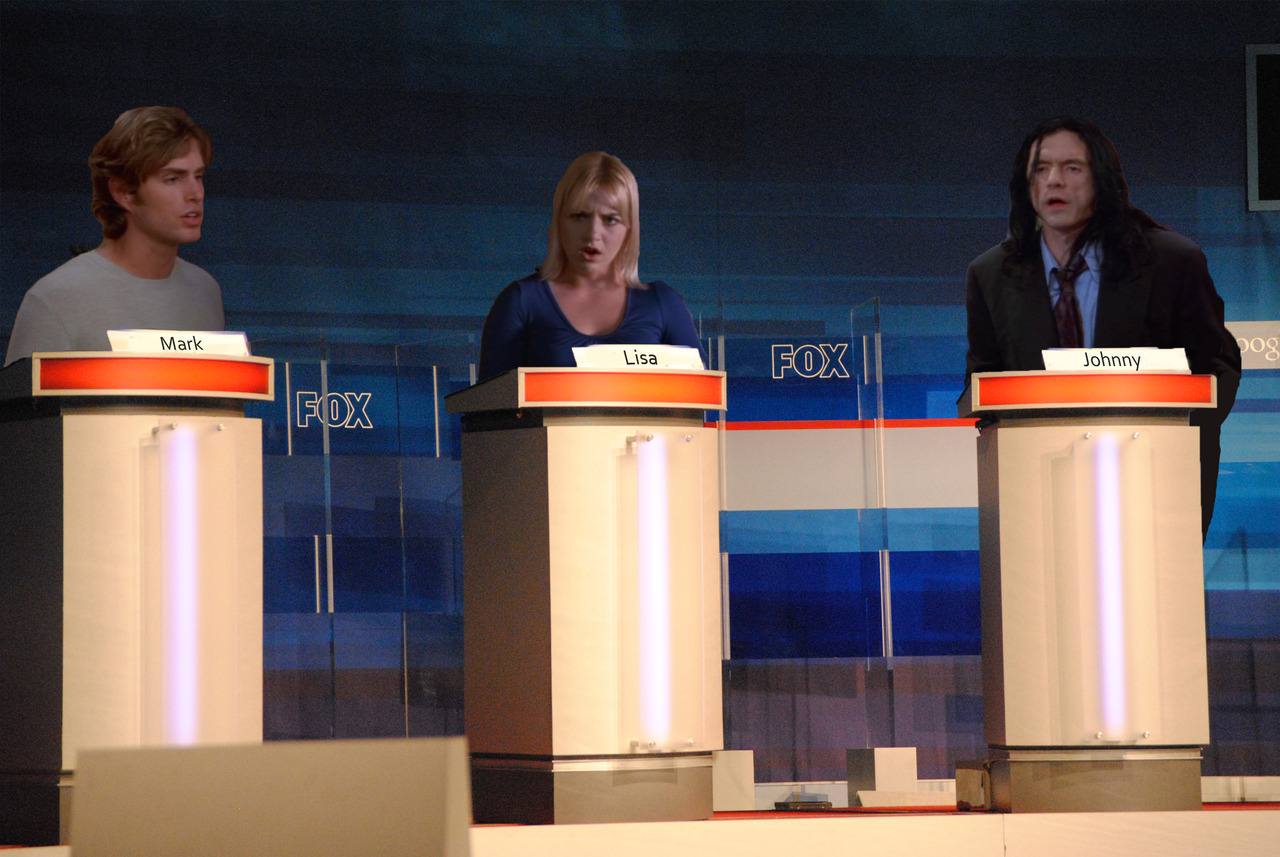 theinternetghostshavetakenover:  getyourspoons:  The debate is on! Who will win over