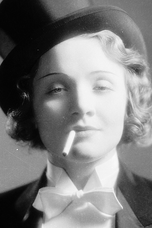 avagardner:Marlene Dietrich in ’Morocco’, photographed by Eugene Robert Richee, 1930.