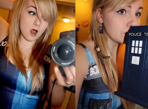 speakerwiggin:  spookyaikenburger:  hey new followers. this is me.  I want that dress. I mean, in shirt form. 