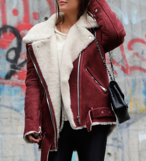 what-do-i-wear:  Acne: Jacket, Second Female: sweater, Chanel: Bag (image: nettenestea)