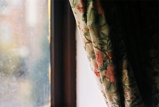 wontstoptillifindyou:  My blog’s vintage. [I follow back] :) 