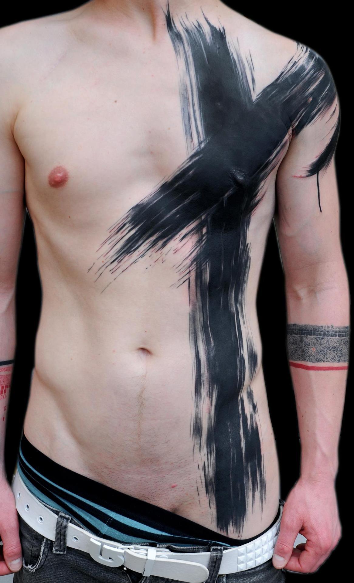 the-starlight-hotel:  Tattoo by Simone Pfaff / realistic trash polka / buena vista