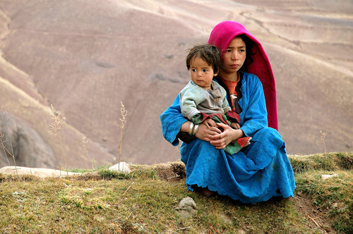 estiqlal:Afghan Photographer: Barat Ali BatoorBamiyan