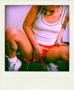 polaroidstyleporn:  Girls who love to watched while peeing