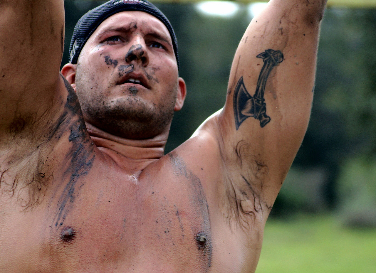 the hottest pits on this guy